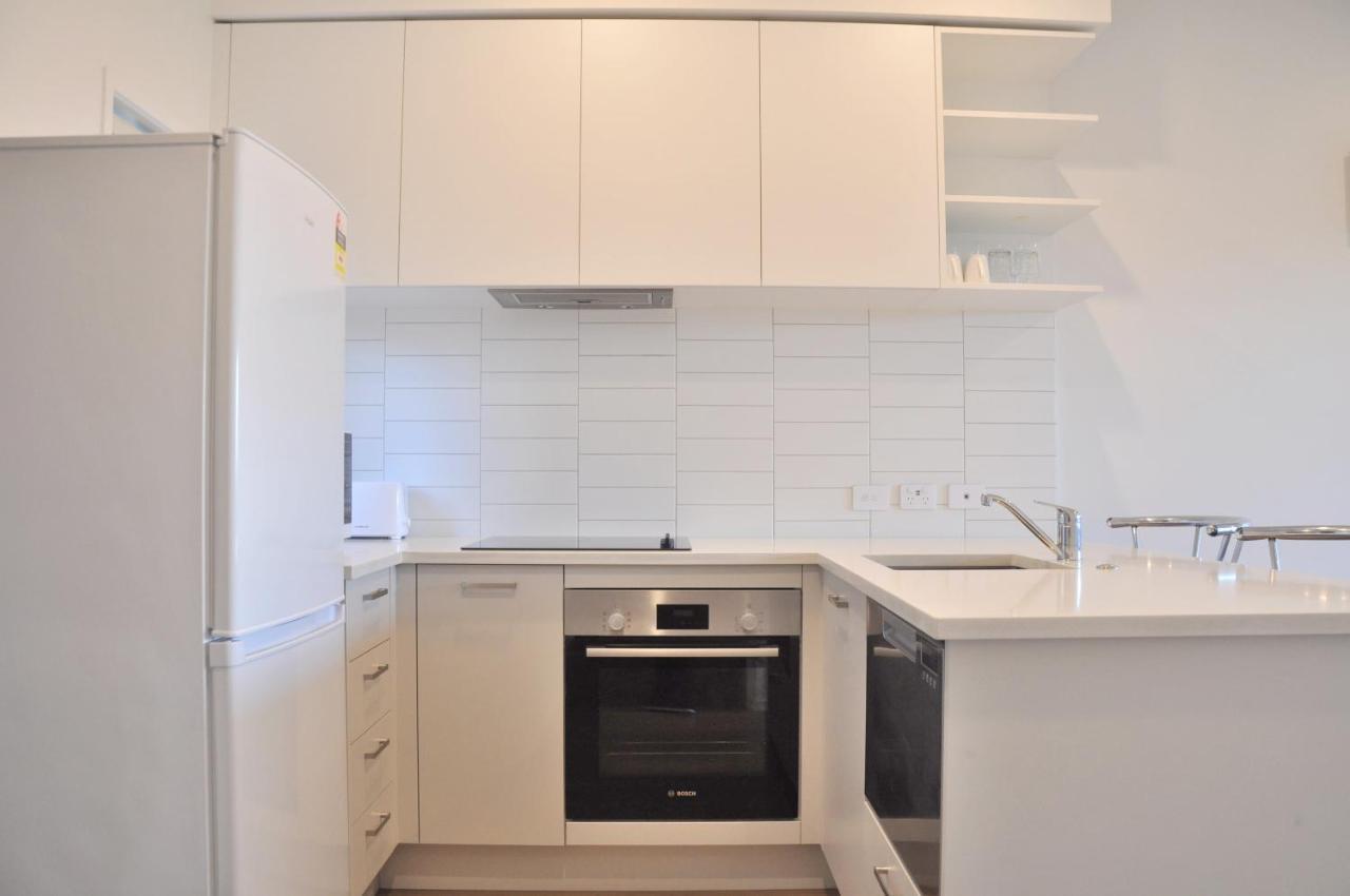 Stunning Townhouse - Walking To Botany Shopping Center Apartment Auckland Luaran gambar